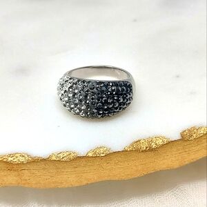925 Thailand Sterling Silver Elegant Silver and Black Pave Crystal Ring Size 9